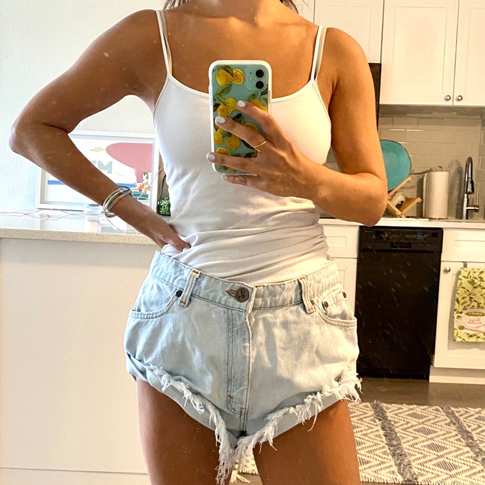 One Teaspoon Boyfriend jean shorts!